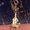 1997 Fevereiro - A Greenpeace e a Quercus impedem temporariamente o descarregamento de 15 mil toneladas de milho transgénico vindo dos EUA: cercam o navio Pacificator no cais de Lisboa e pintam no casco do barco «No X Corn». © Luís Galrão/QUERCUS